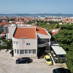 Bellevue Hill , Zára Horvátország