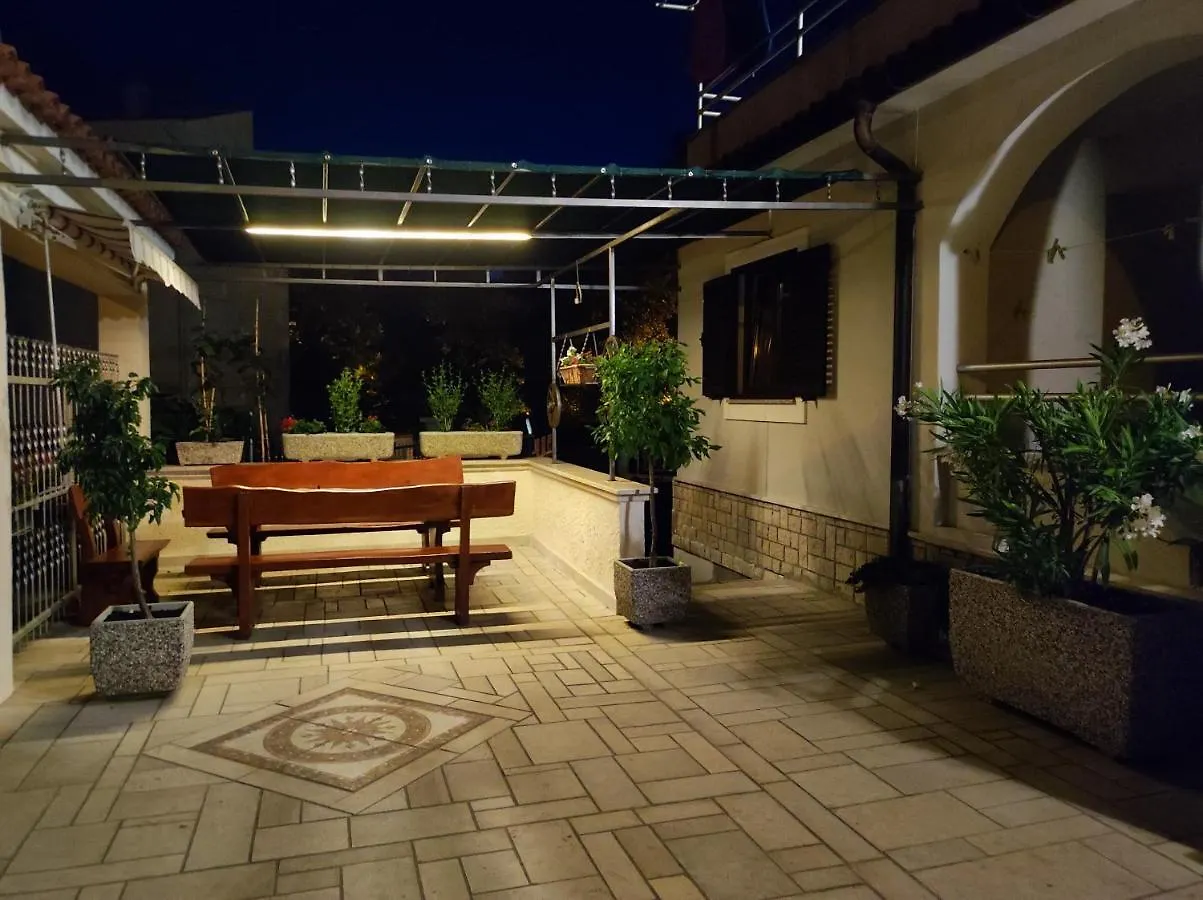 M&R Apartmani Rovinj Appartement